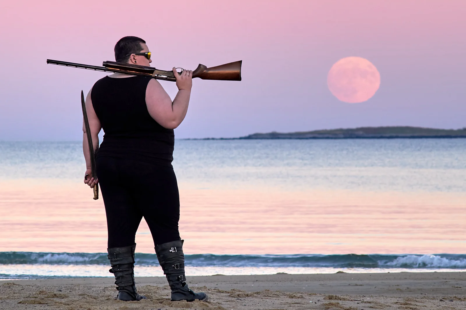 111316_badass_moonrise_57_WW.jpg