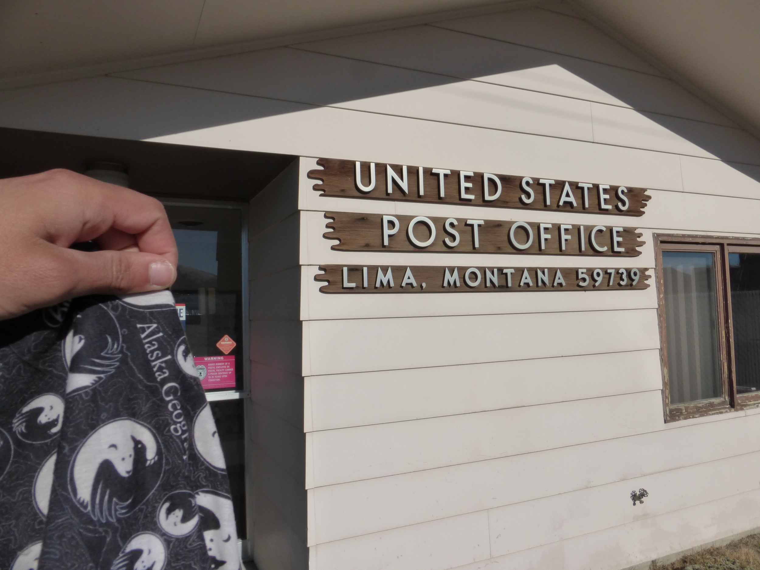 So, by now you probably know that I move pretty slow. But do you know what's slower than me? United States Postal Service! I outran it in Helena and now I had to wait in Lima so that I can get my buff!