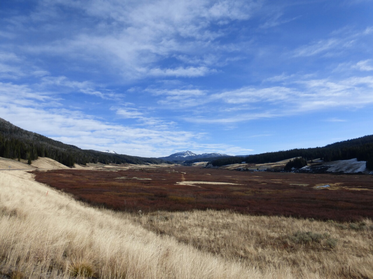 Nearing Towgotee Pass (9658ft / 2944m) and the Absaroka Mountains