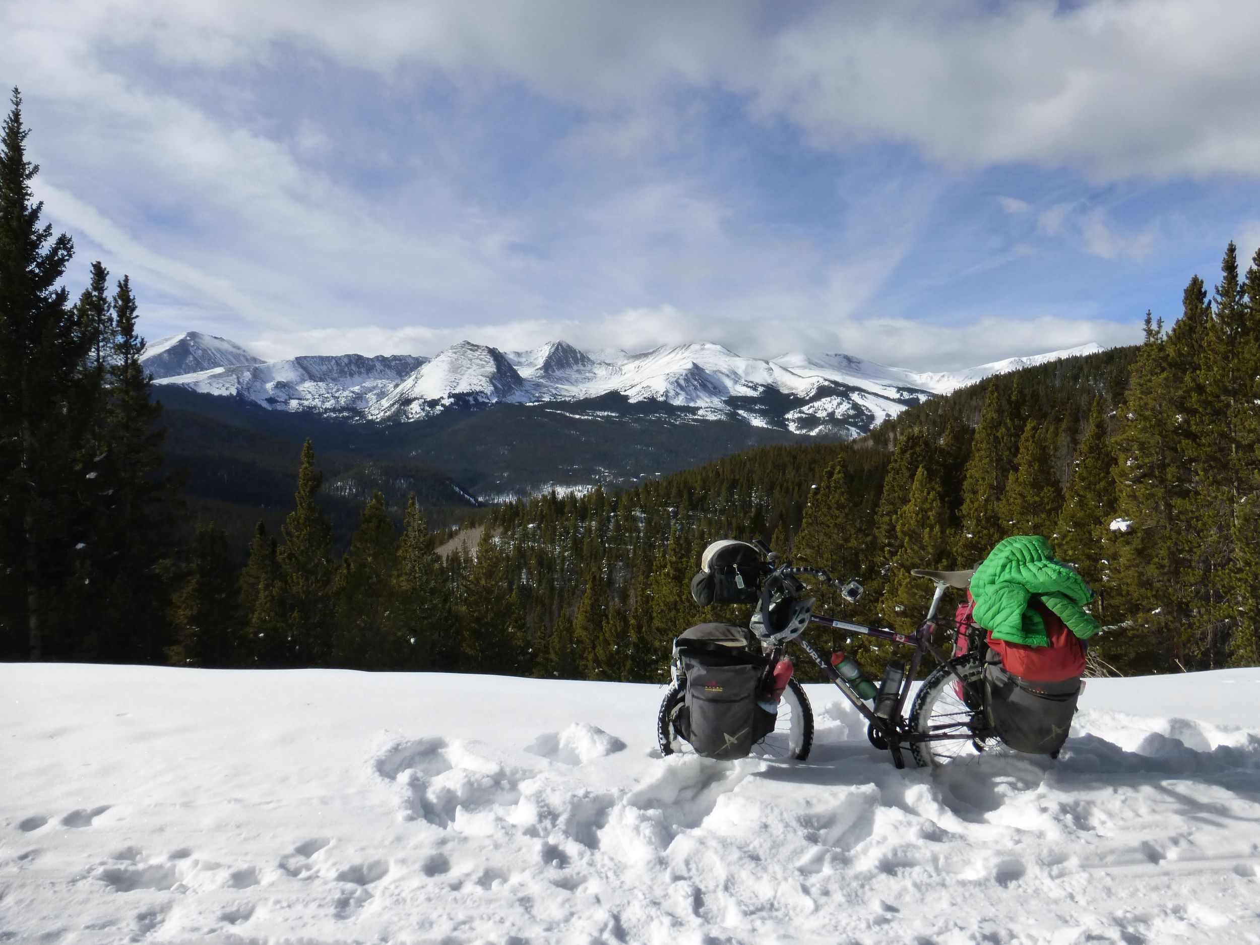 GDMBR, November: The good thing about the snow was that I didn't need a bike stand.