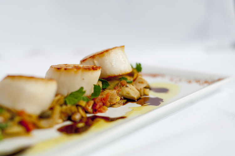 SCALLOPS AT MARIO'S PLACE.jpg