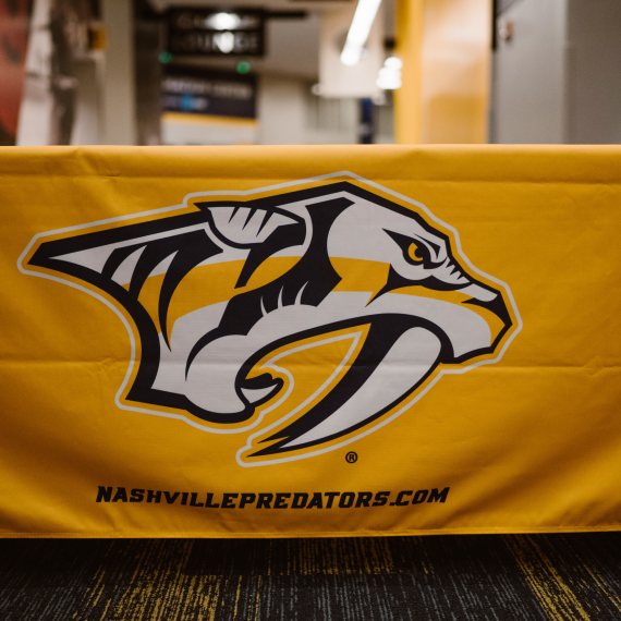 Nashville Predators Table Cover