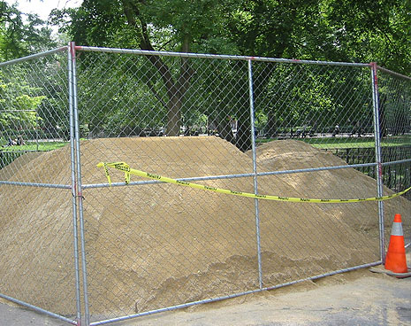 The "Plymouth Brown Mix" arrives which will compose the top 6-8" of the running surface. Its smooth, paw-friendly, and best of all drains without creating mudd. The stone is supplied by George Schofield Company and is the approved substitution for decomposed granite. The material is graded at 3/16" minus and washed to remove dust. 