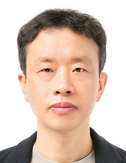 Jihyun Hwang