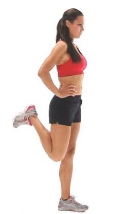 STANDING HAMSTRING CURLS Keep the pelvis tucked under and abdominals engaged as you bend the knee by activating the hamstring. Keep the knees aligned during the entire exercise. 3 x10 each side.