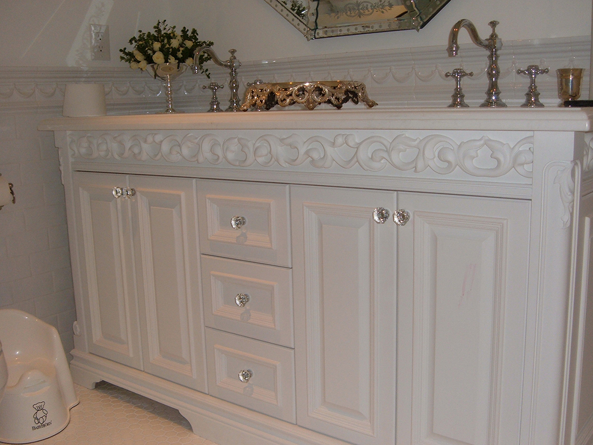 Custom Cabinetry (13).jpg