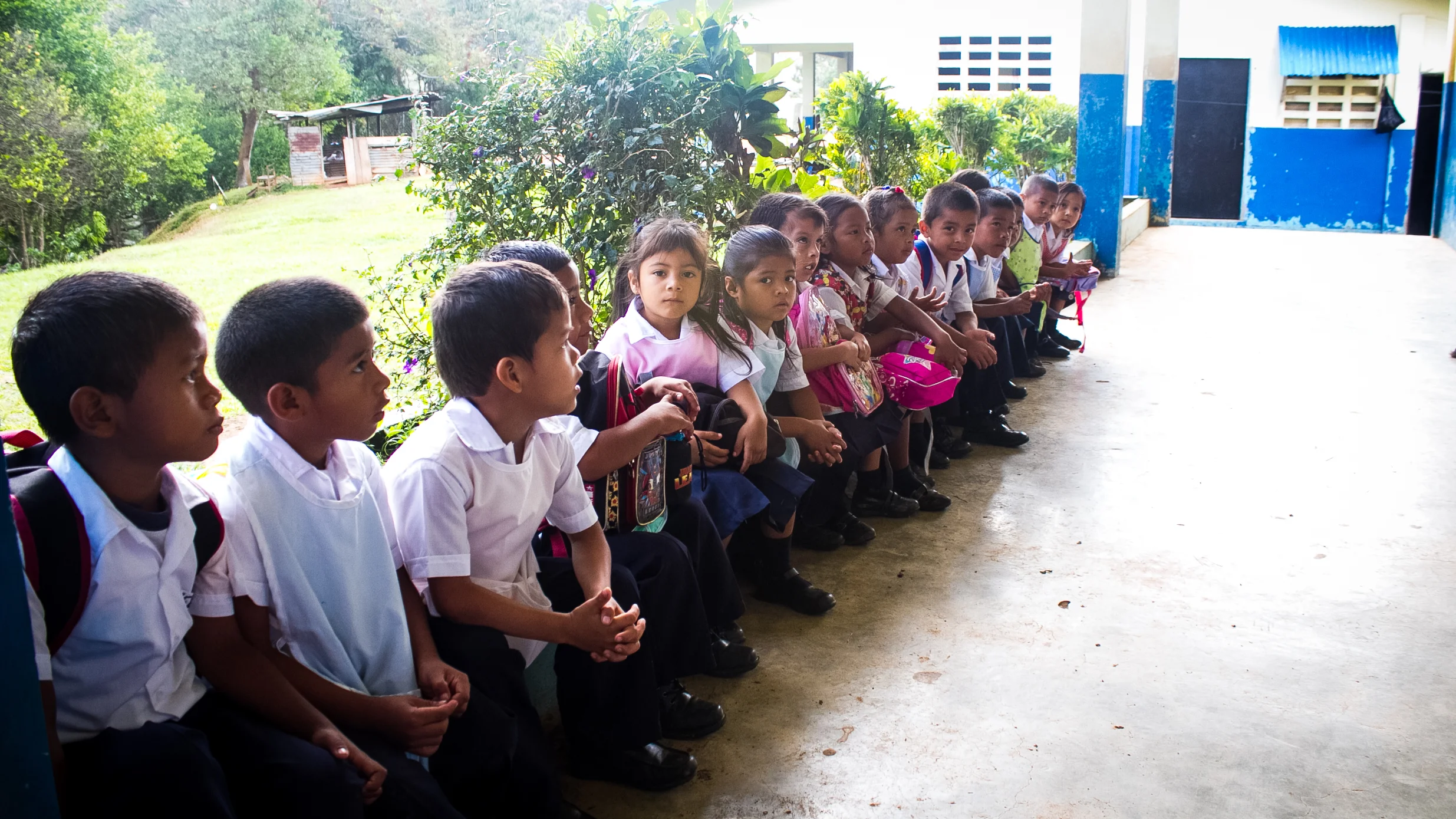 Waiting for School - Santa Marta