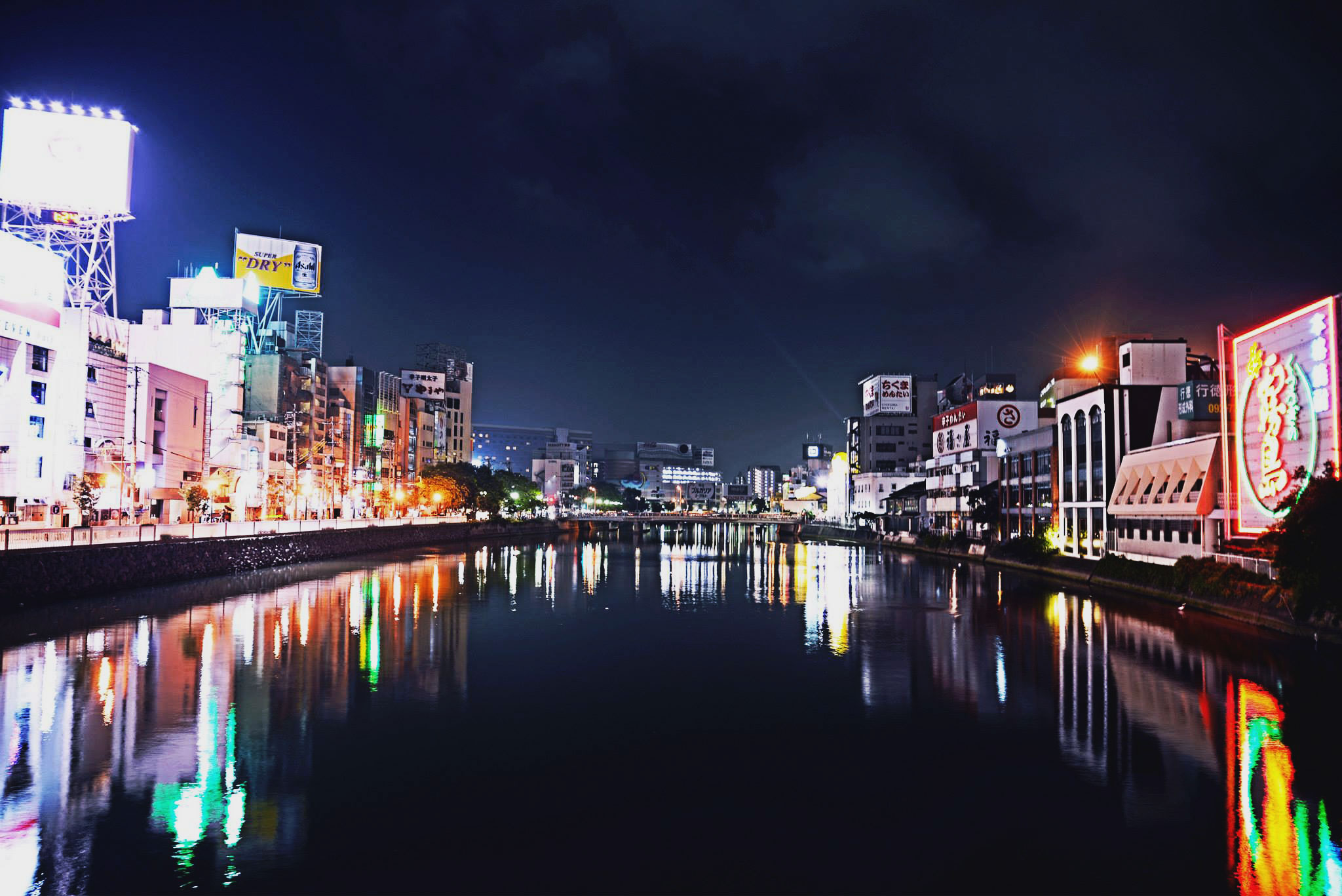 Nakasu's Naka River, taken from the Fukuhakudeai Bridge