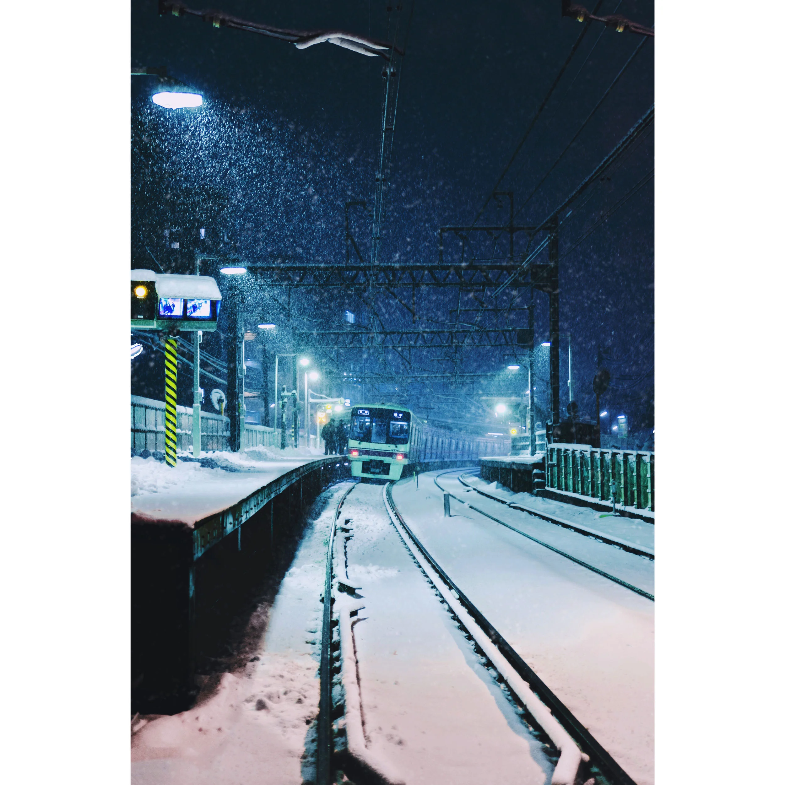 shimotakaido-snow-train-01B-web.jpg