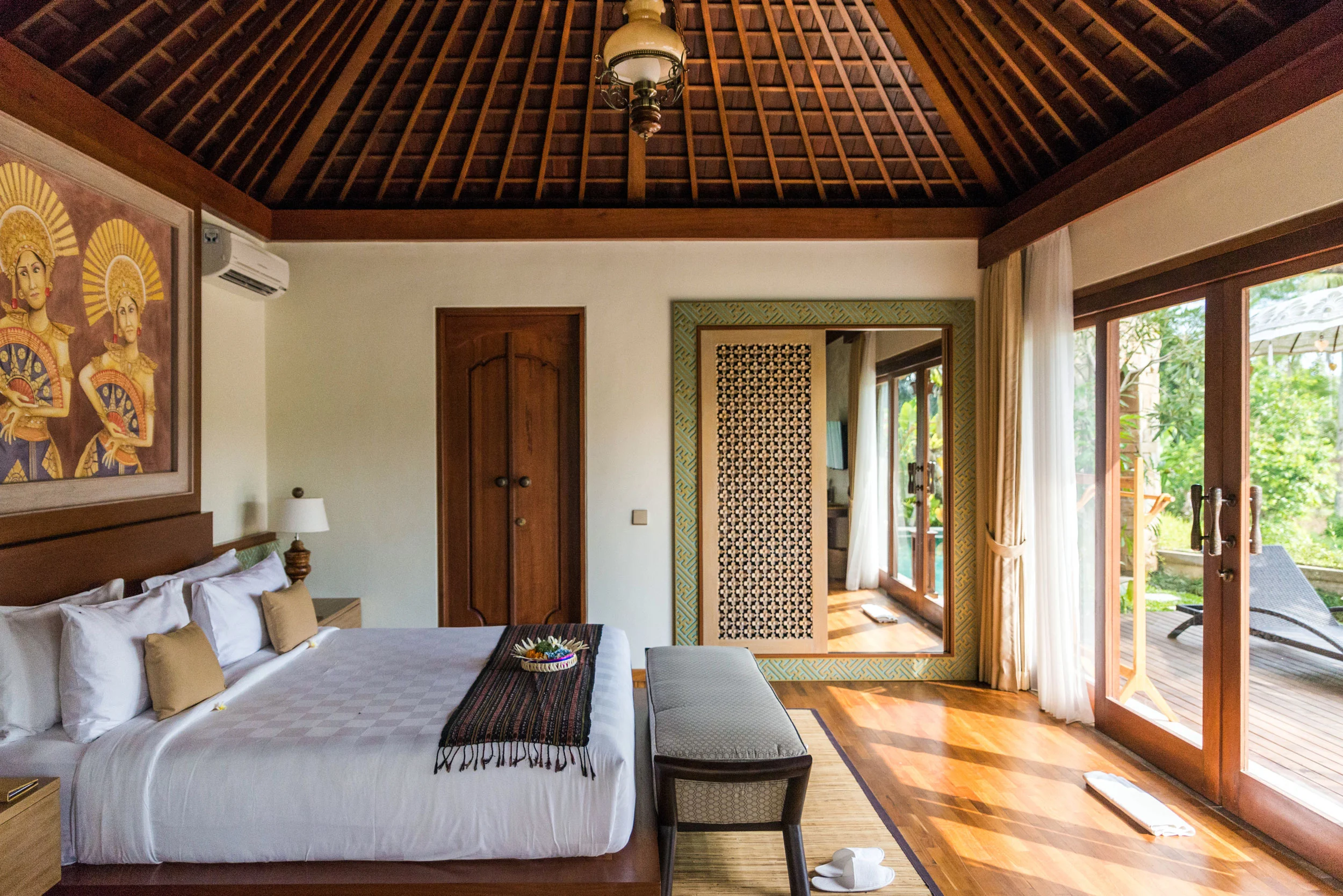 Nau Villas room