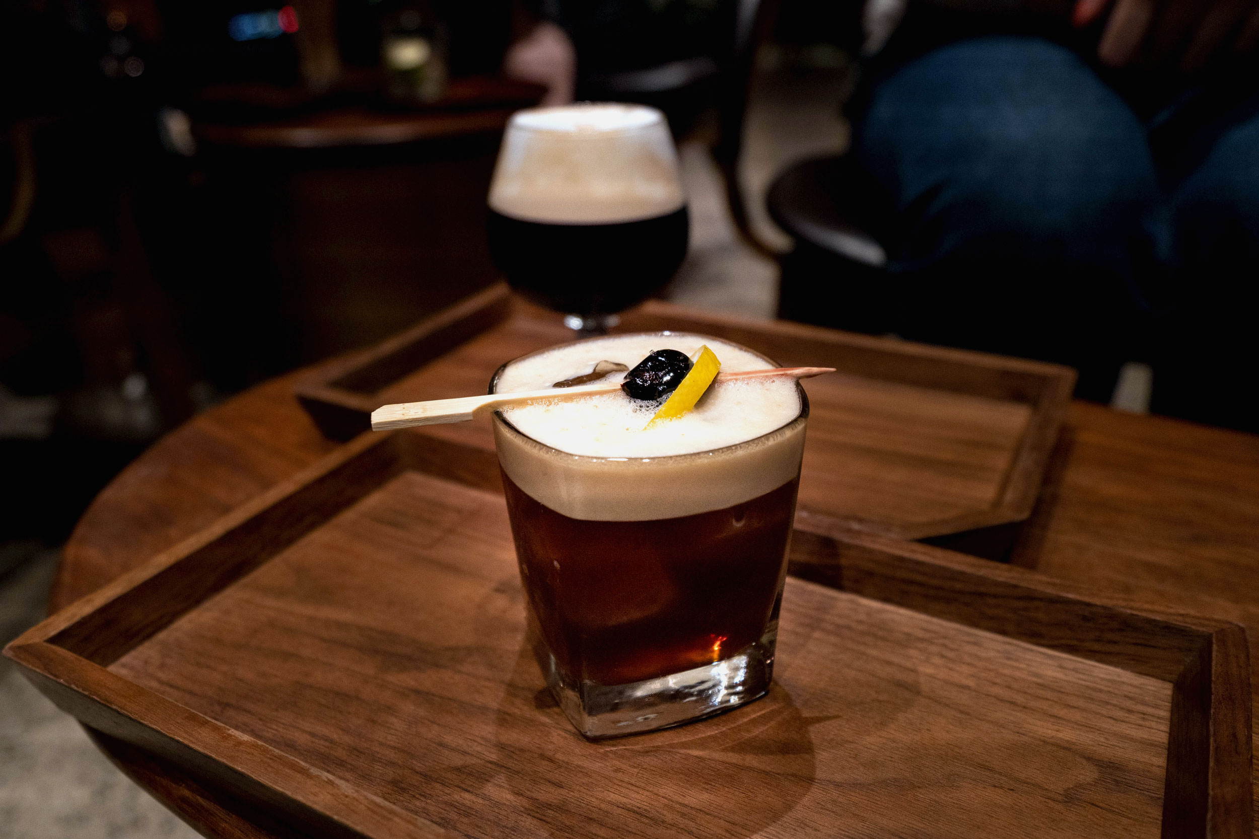 shanghai-36-starbucks-reserve-roastery-07.jpg