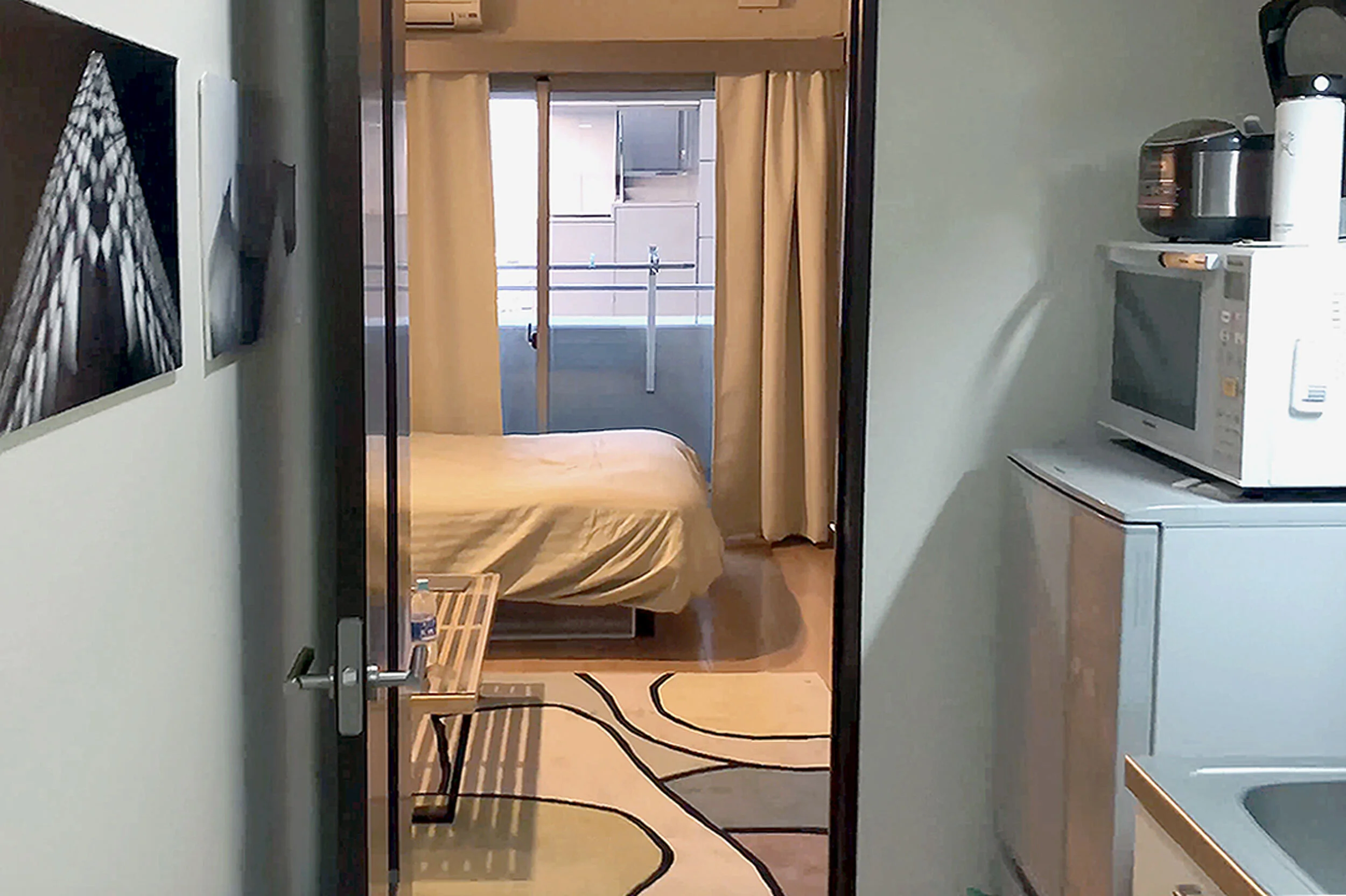 Unique Studio Tokyo Rent What you get in Tokyo for $950 a month — Barrett