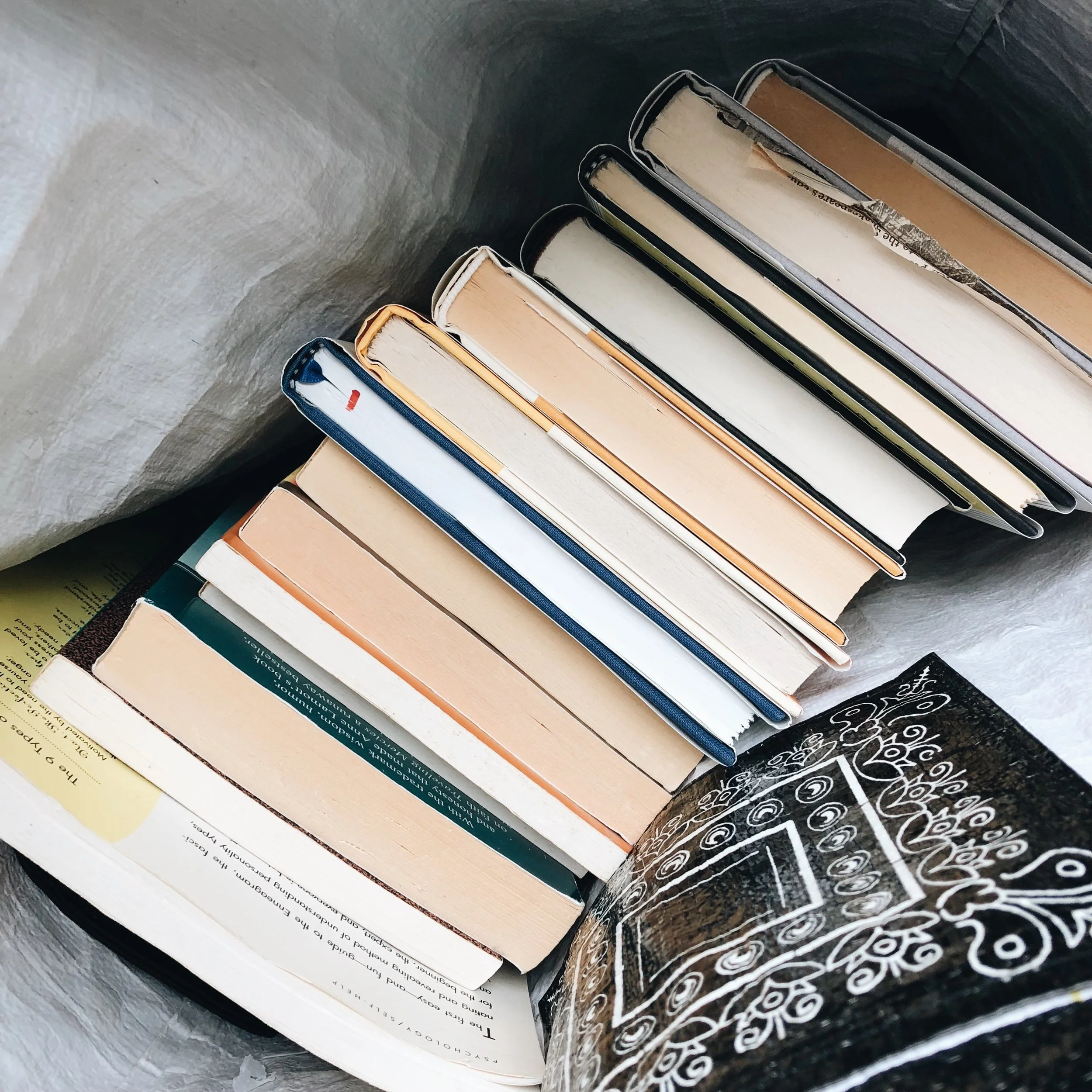 22 Questions for All Bookworms (and My Answers!)