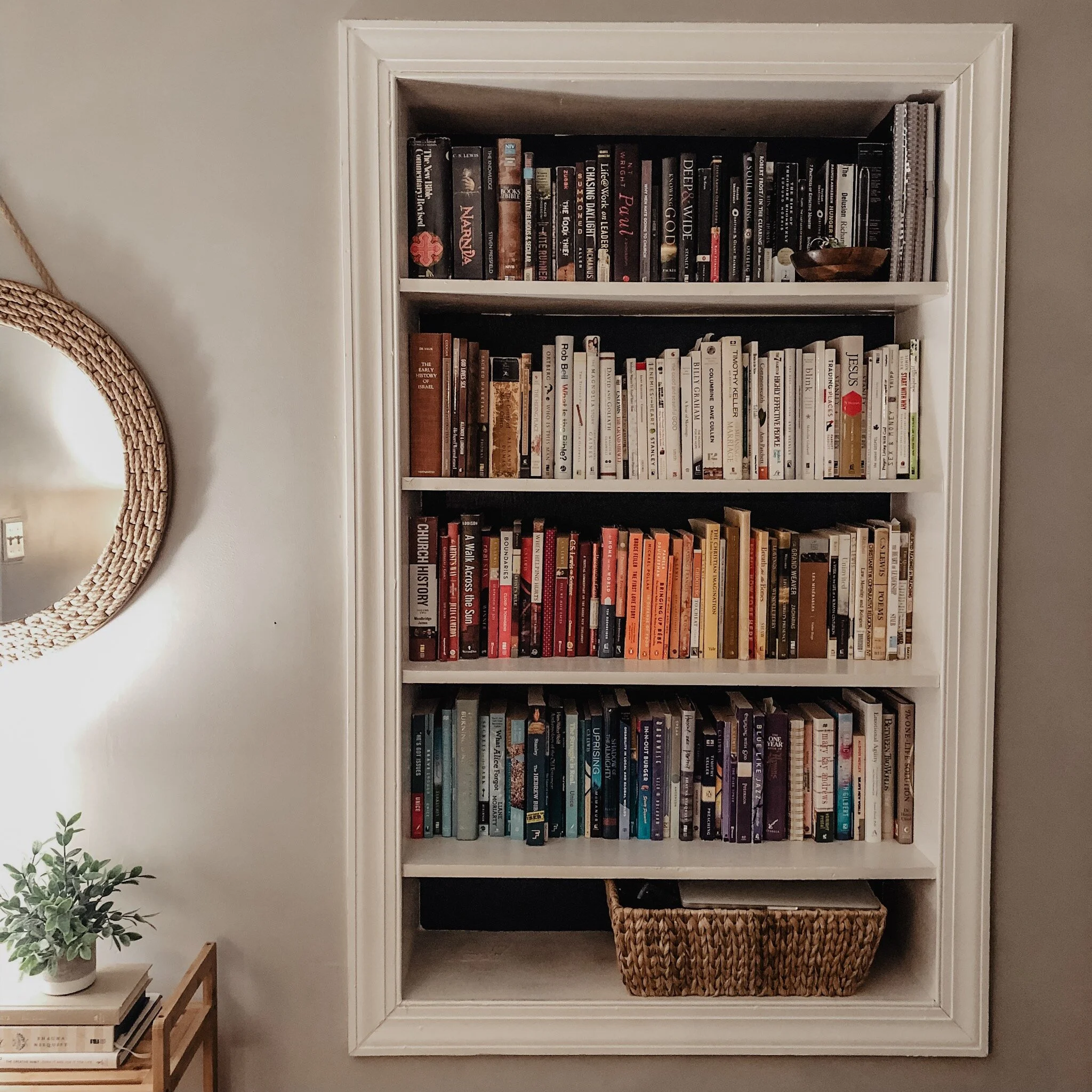 RAD Reading Challenge Inspo: Short Stories + Essays