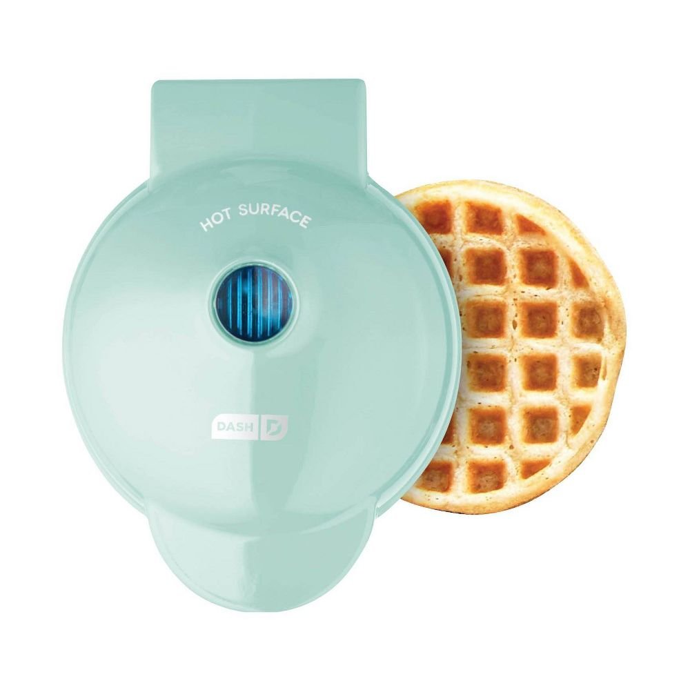 Aldi's Adorably Festive $8 Mini Waffle Maker Has Shoppers Stocking Their  Carts, Parade