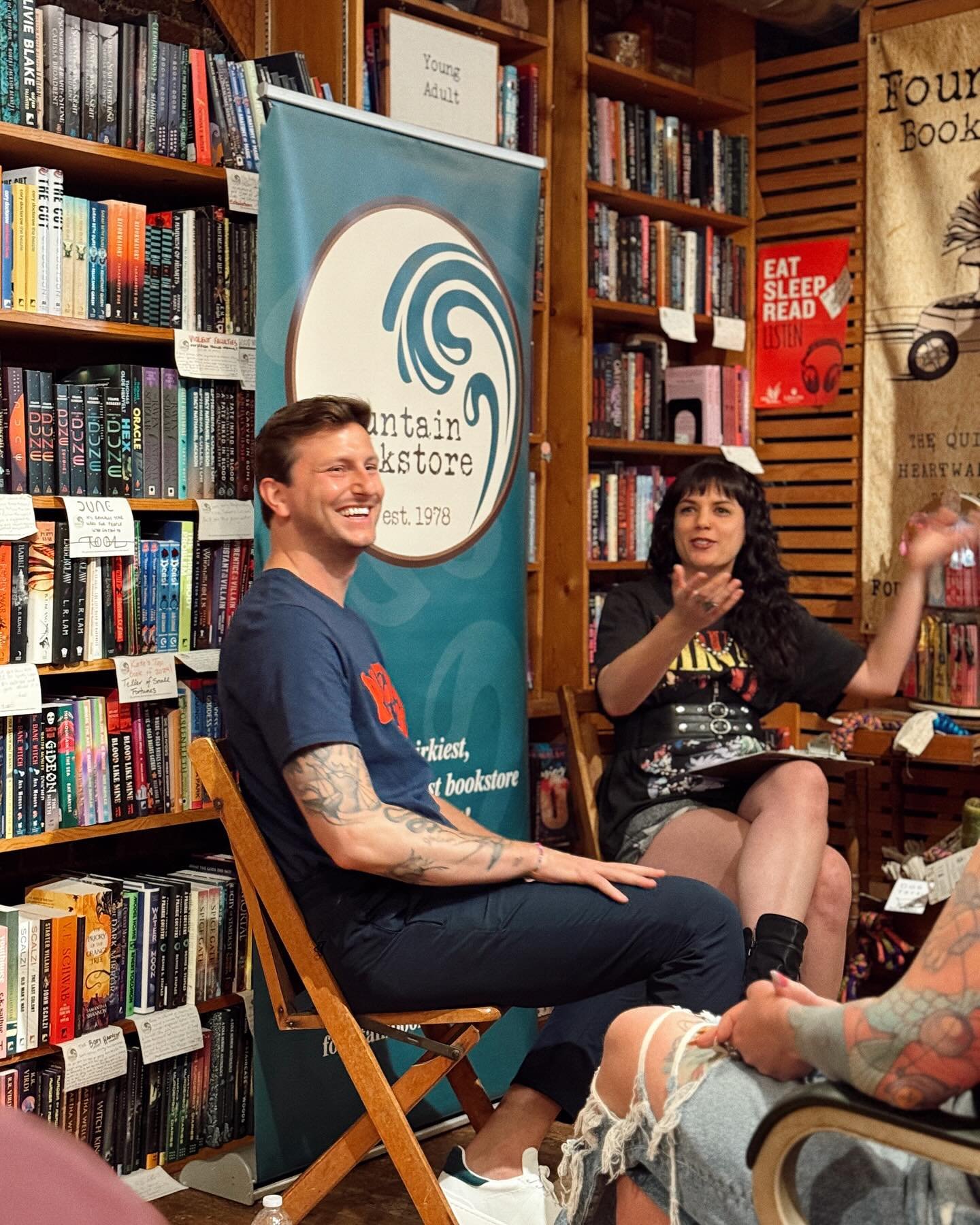 loooove when authors + bookstagrammers i adore come to town &mdash; such a fun evening with @booksovrbros and @sara_raasch at @fountainbookstore ✈️📖💙

i cannot WAIT to read this one &mdash; chip absolutely sold me on theo and asher&rsquo;s fake dat