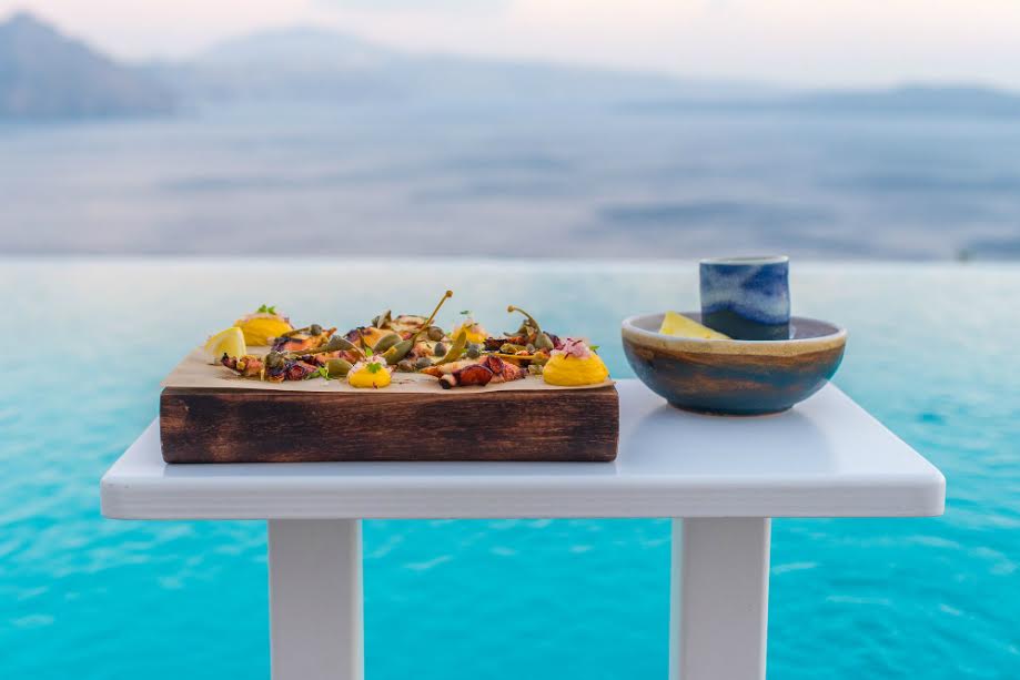 Luxury+Hotels+With+Exquisite+Restaurants.jpeg