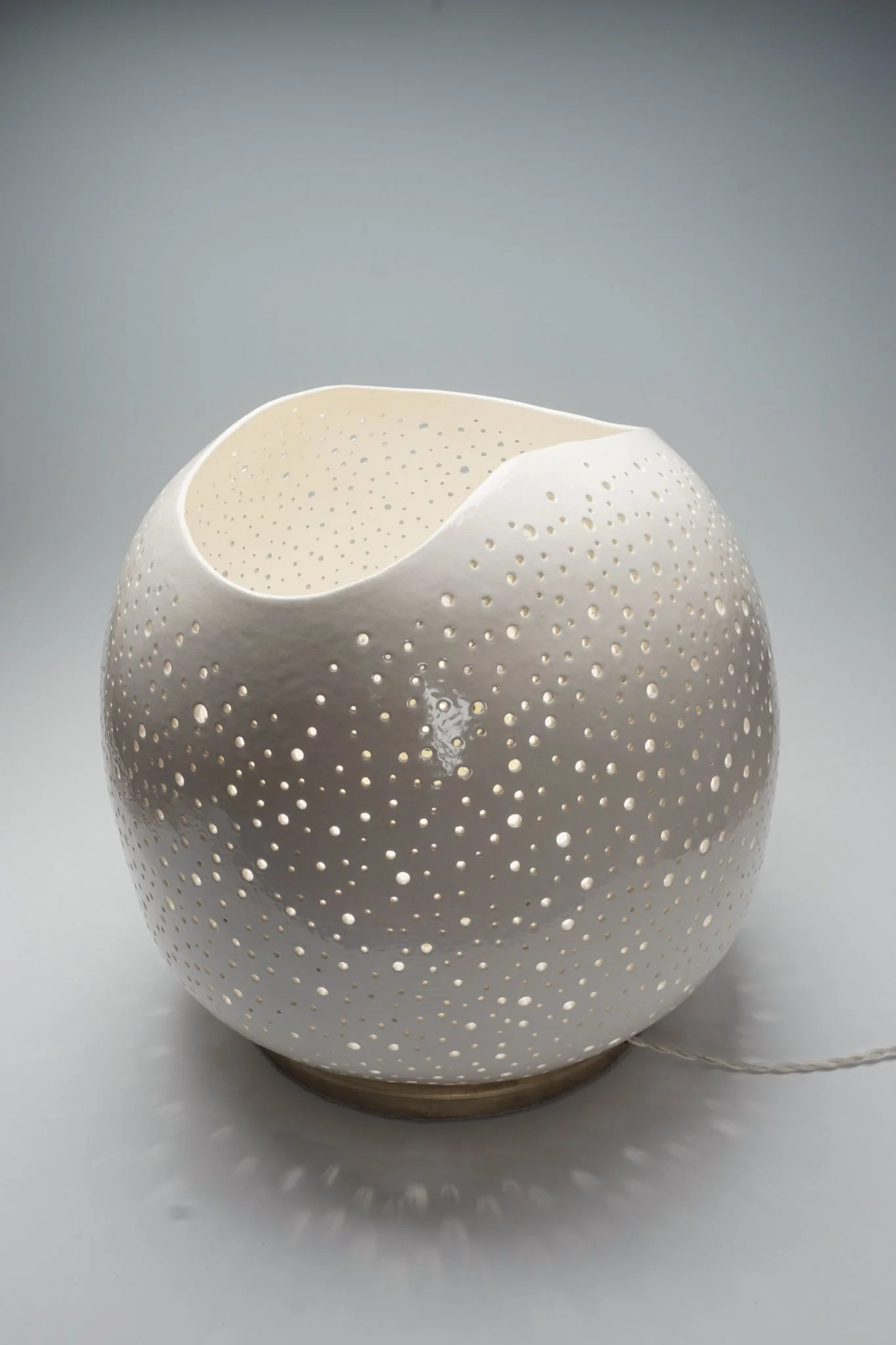 Dotty Globe, Light View, 17.jpg