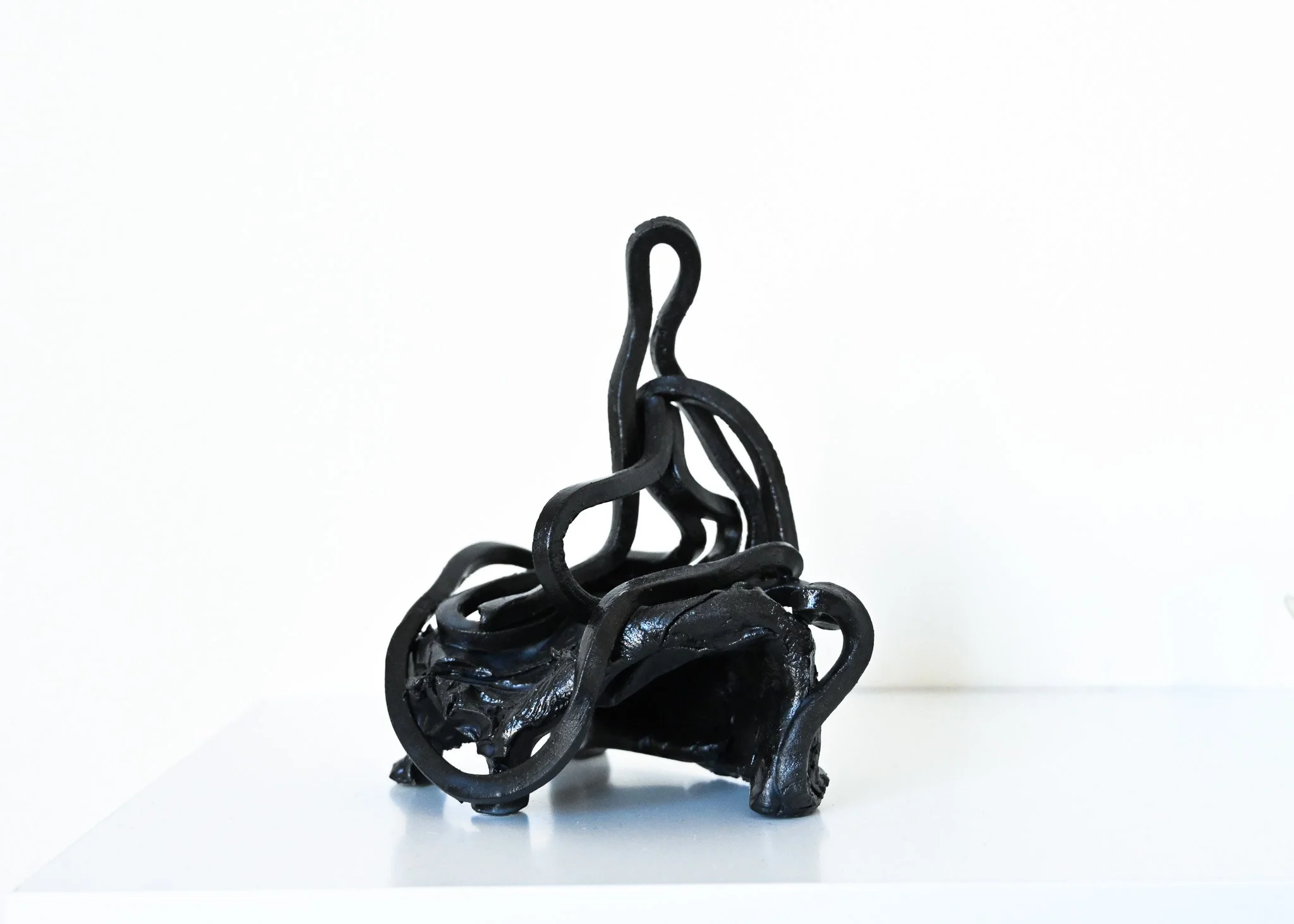 Odum_NewReverie(black loops).jpg