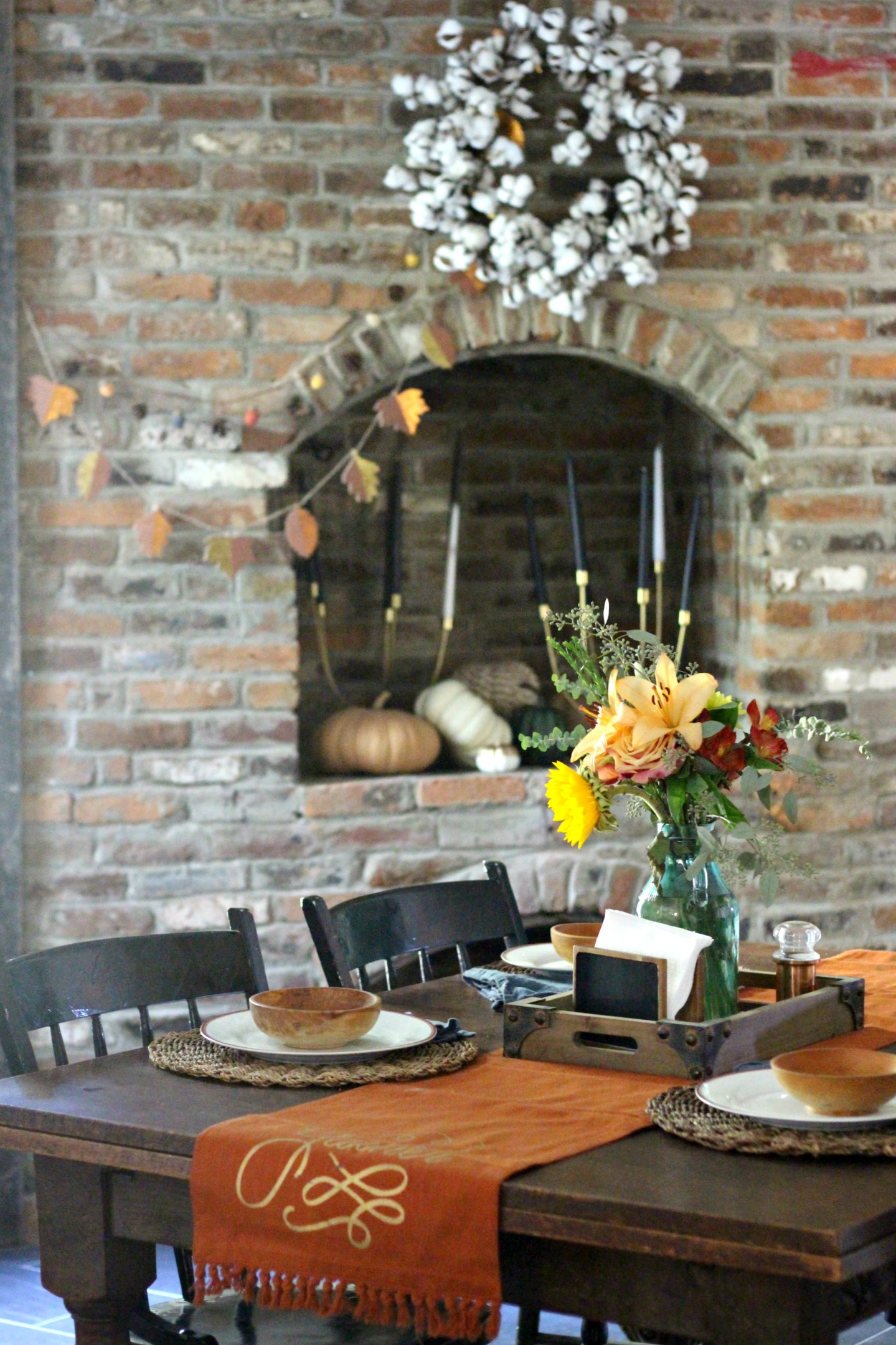 Cotton wreath: Magnolia 