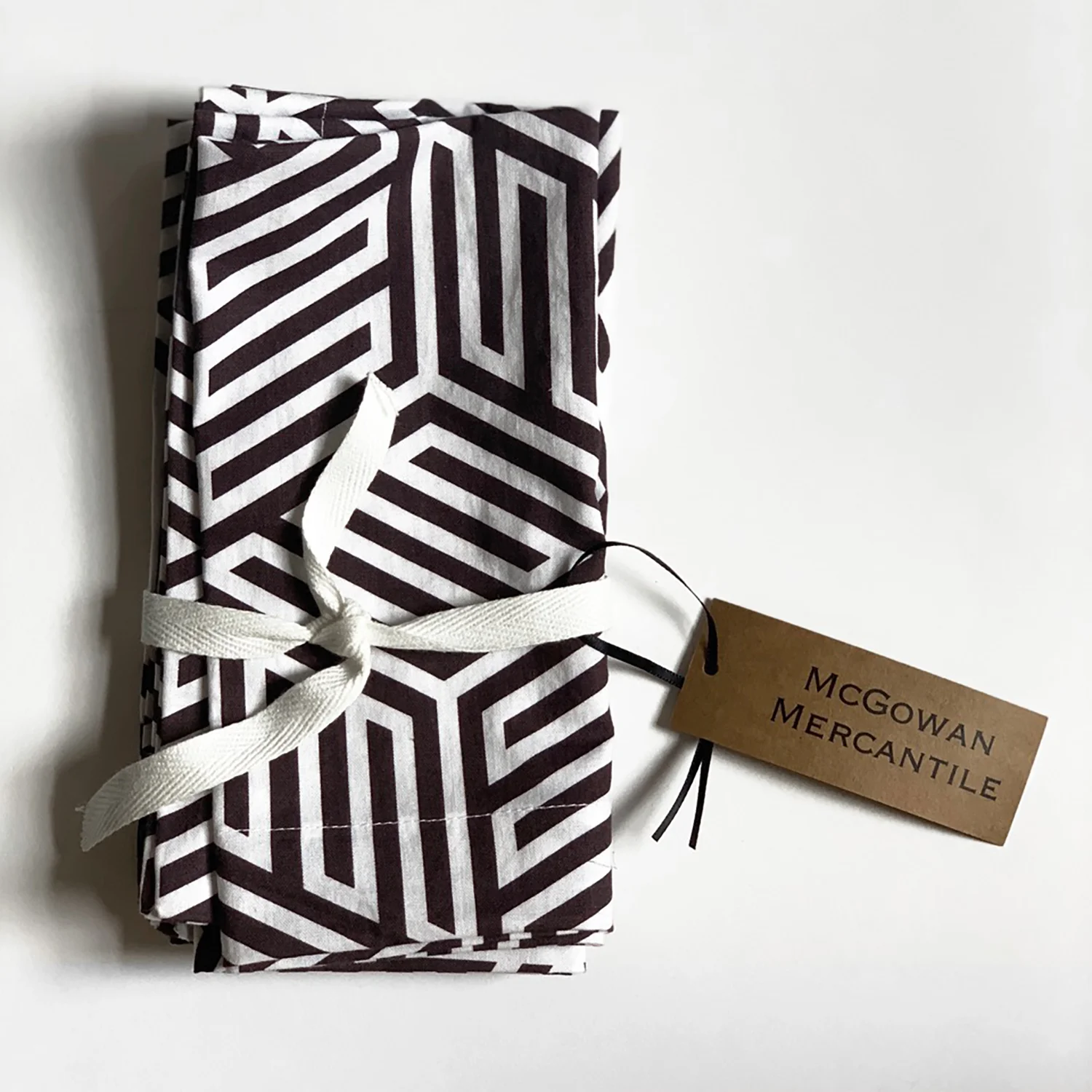PACKAGED NAPKIN.jpg