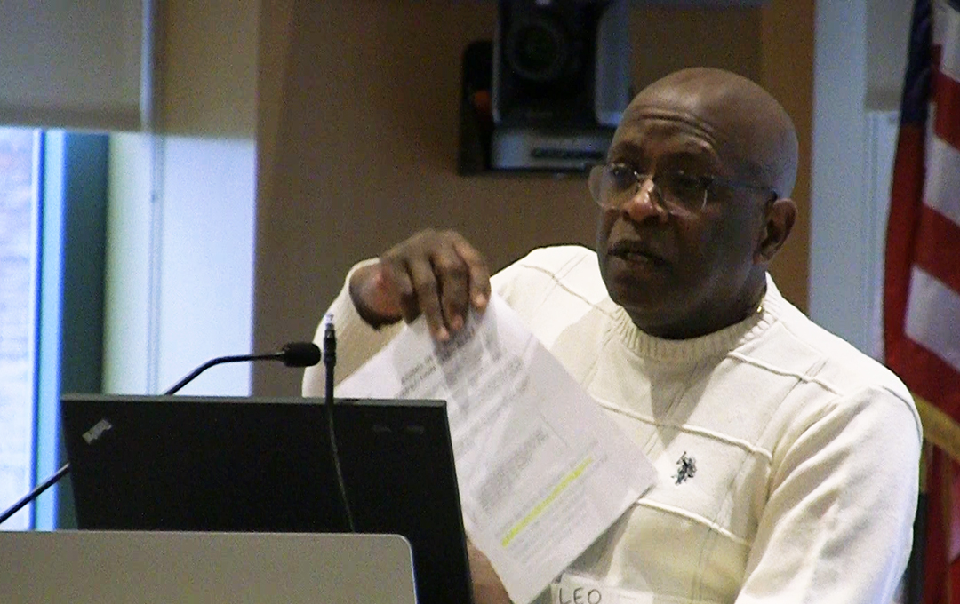 Leo Moss presented the checklist at the BBR annual meeting on June 6.