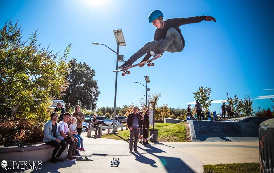 Photos By: Cebolla Mendez & Barny Kneass