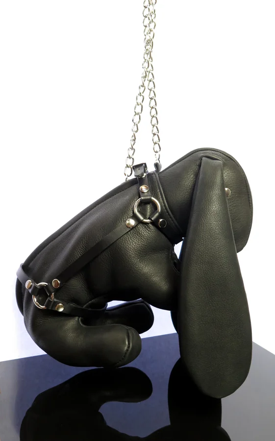 BLACK METAL BUNNY BAG