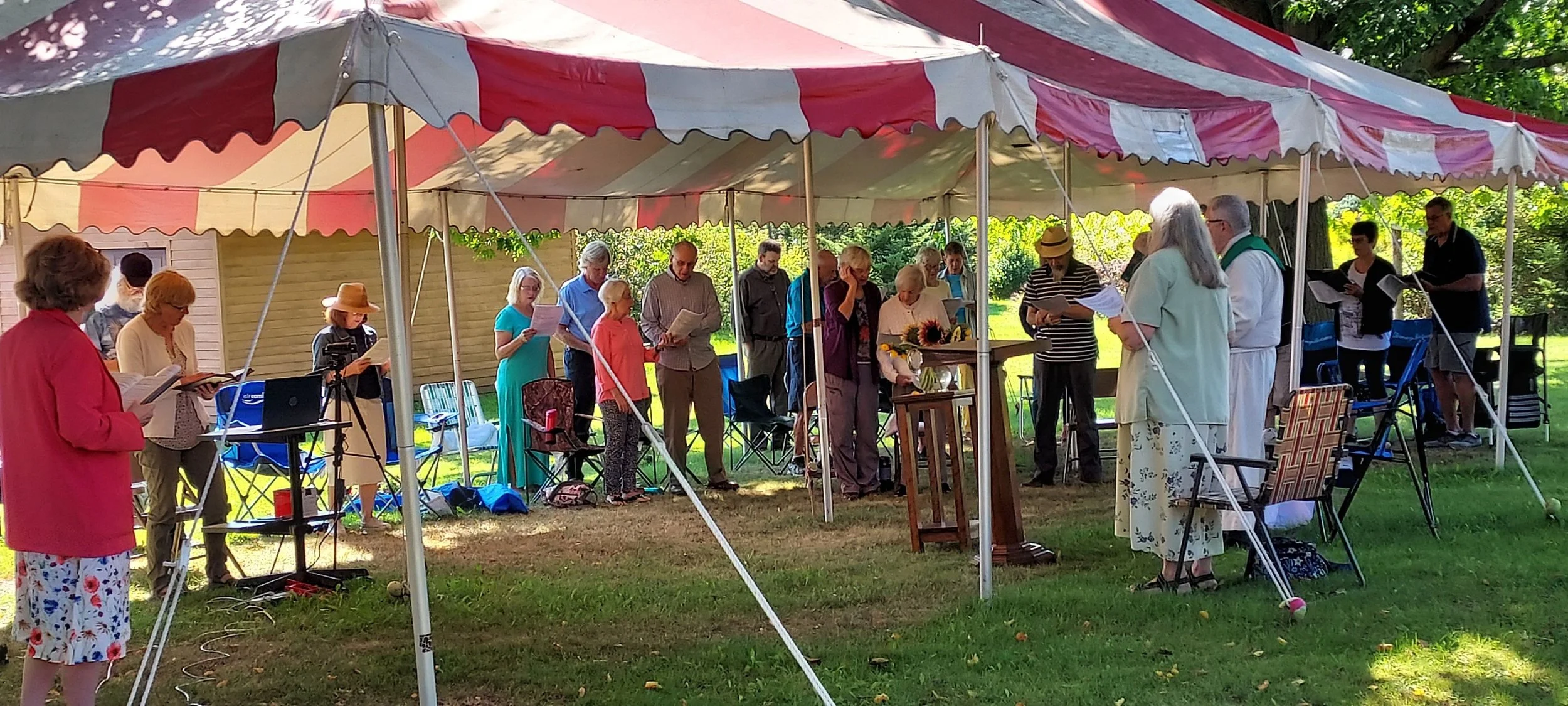 Summer Worship 2.jpg