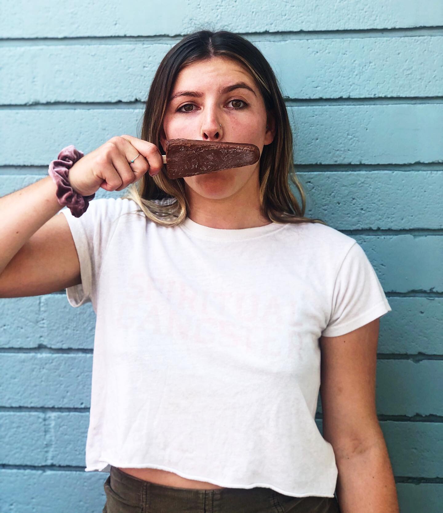 Happier with a popsicle in hand🤪. Now serving house made fudgesicles!!! Vegan and gluten free Ⓥ💟

&bull;
&bull;
&bull;
#restaurant #food #foodie #instafood #dinner #delicious #yummy #foodphotography #foodlover #cafe #lunch #chef #foodstagram #insta