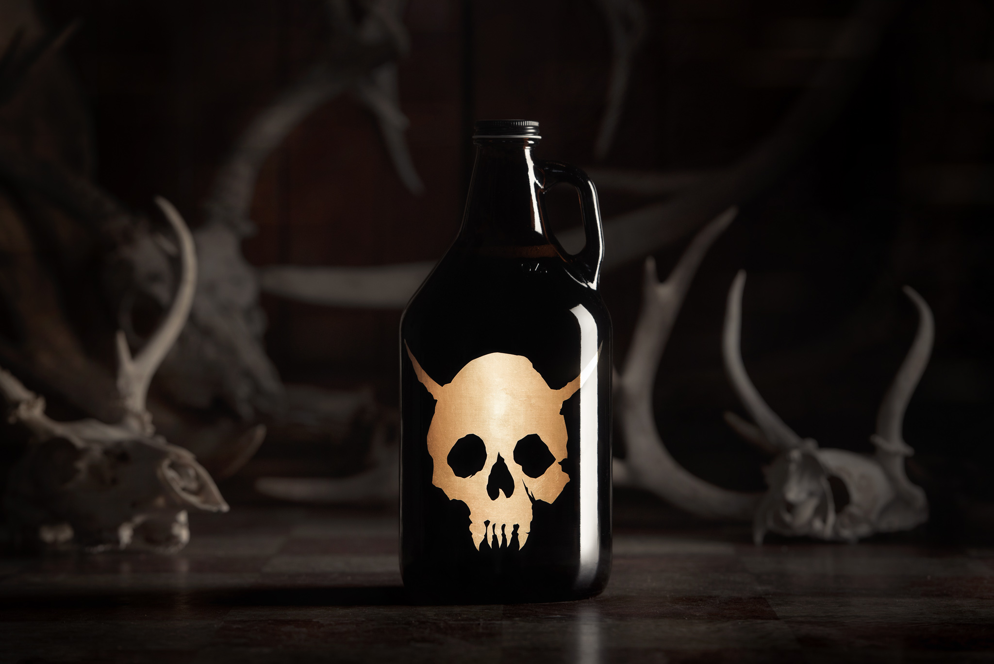 SKULL GROWLER