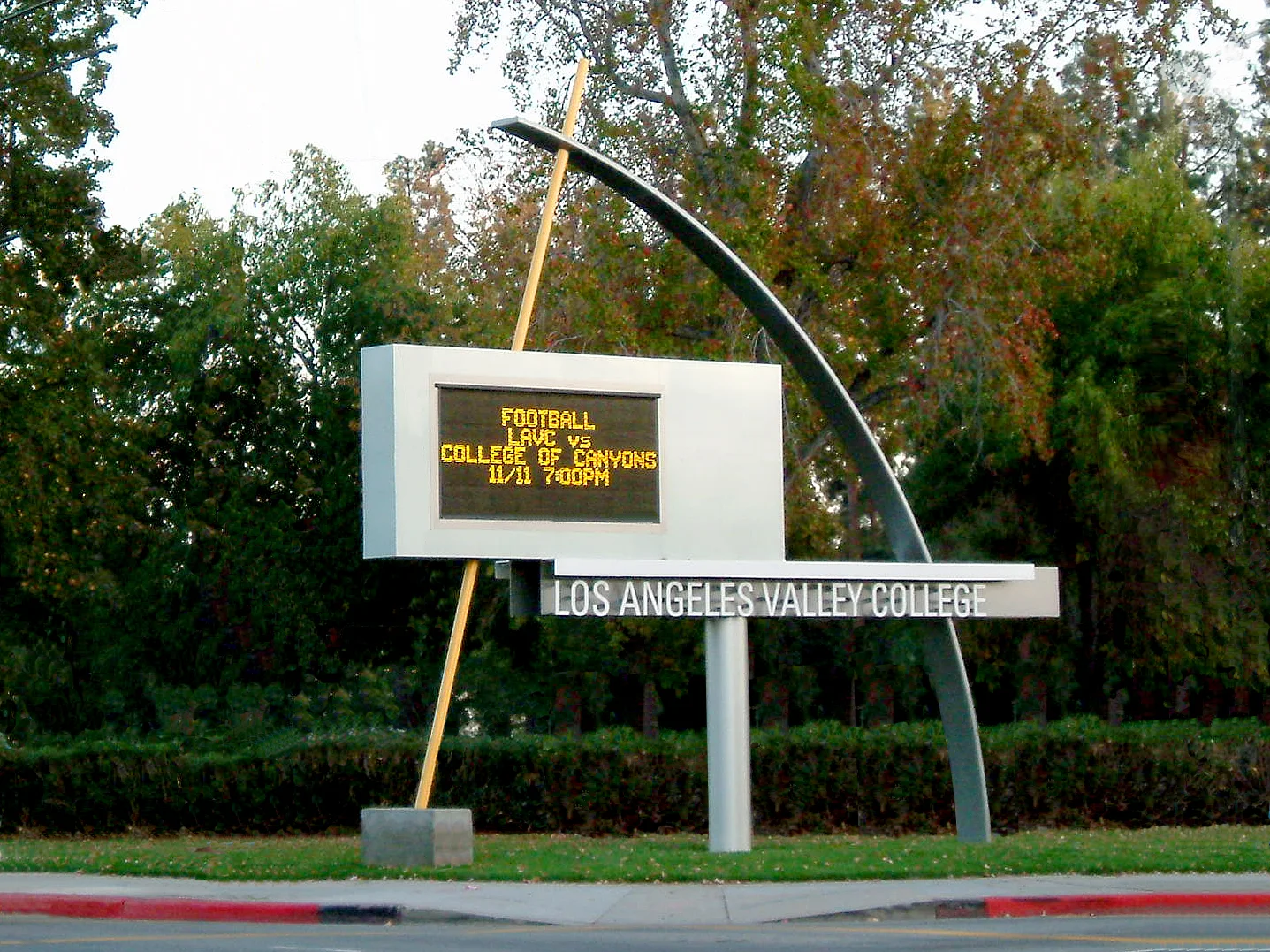 02-Valley Marquee.jpg
