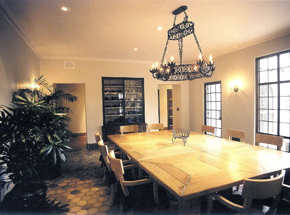 Dining.jpg