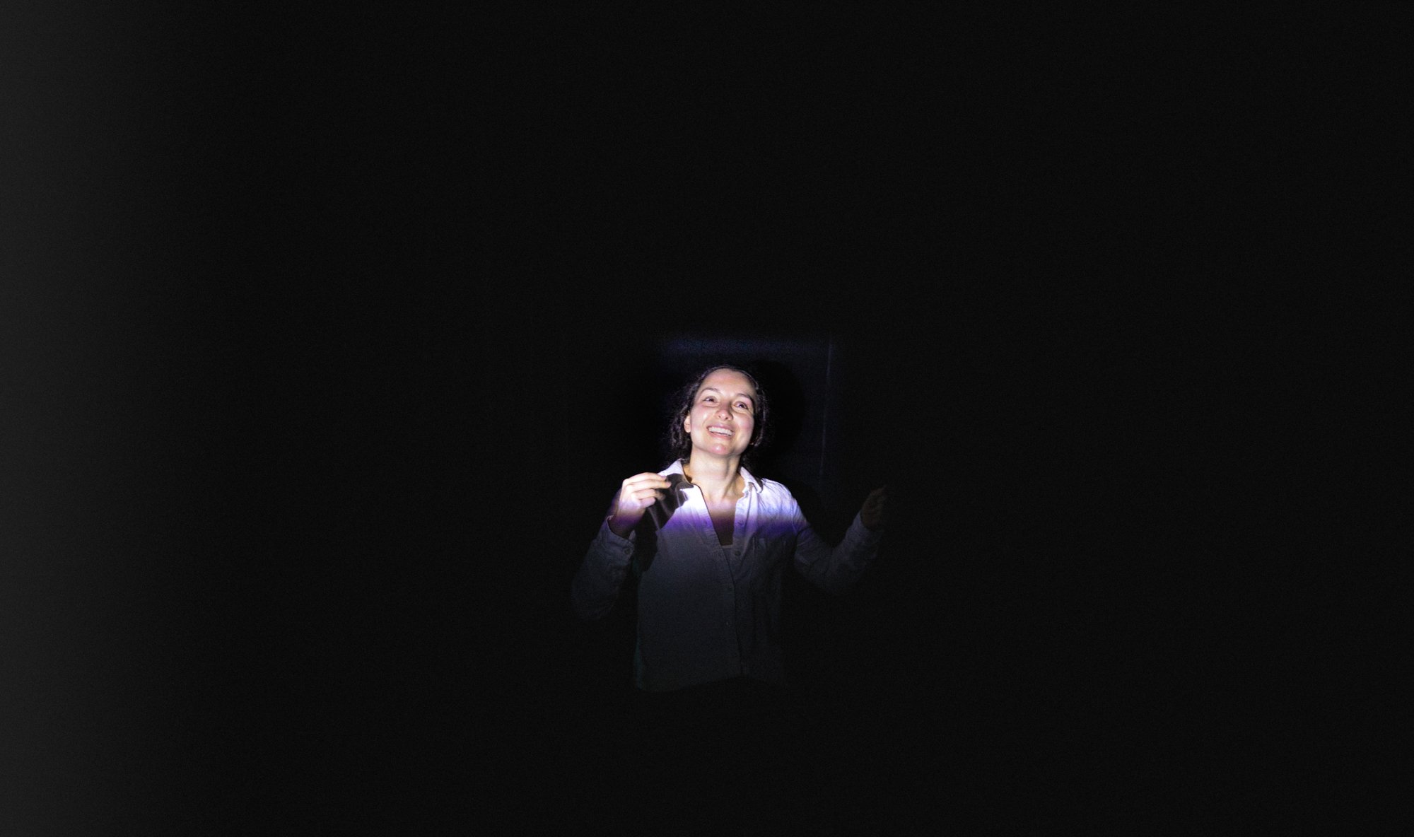 Elenalightbox1-2.jpg