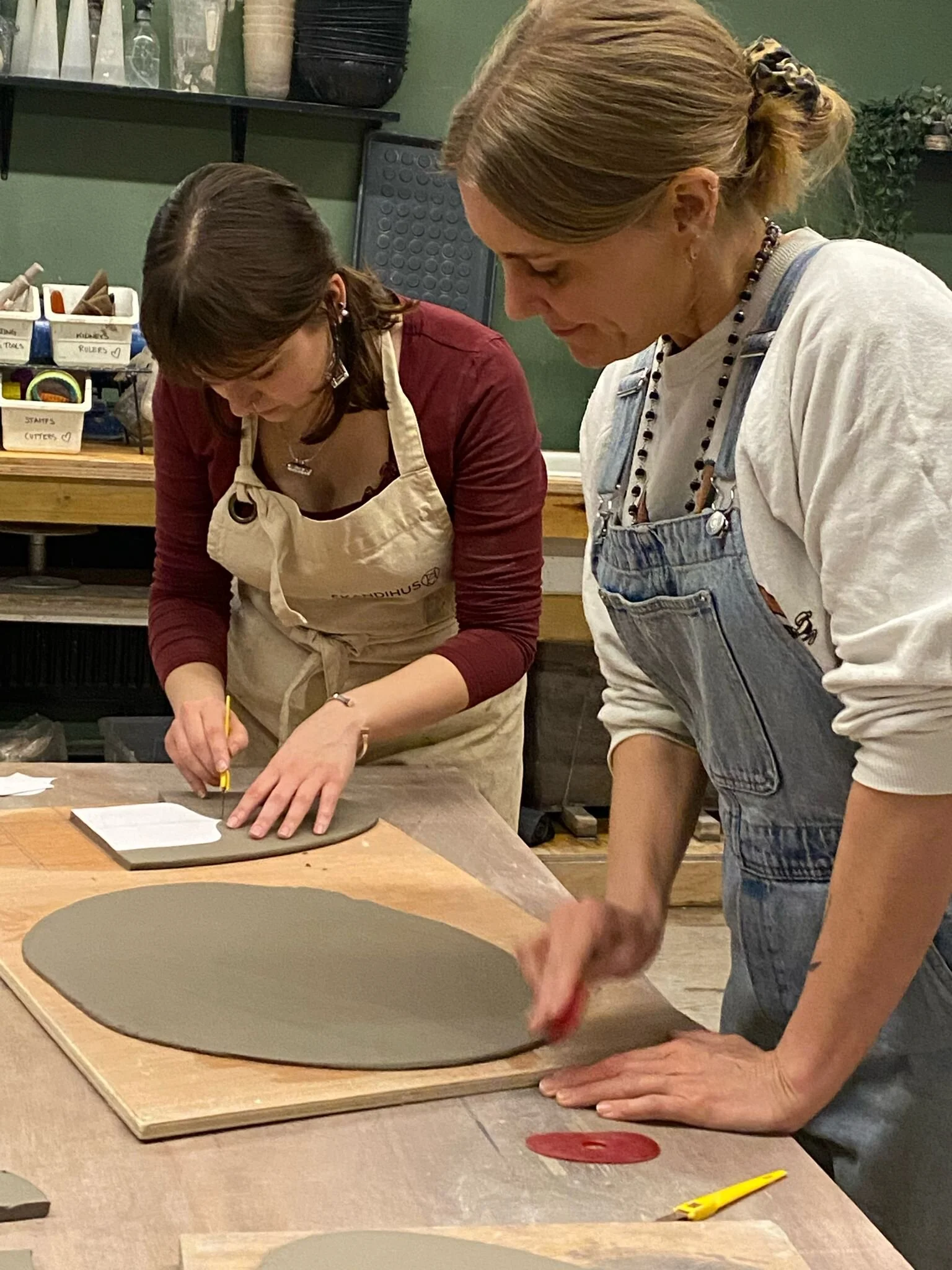 16B8F918-0033-45BF-9B7D-33C4DE5FE96B