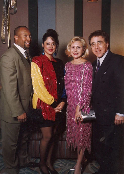Kirby Puckett, Tonya Puckett, Sally Gittelson and Gene Gittelson Hyatt-Regency / Minneapolis, Minnesota / December 31, 1991