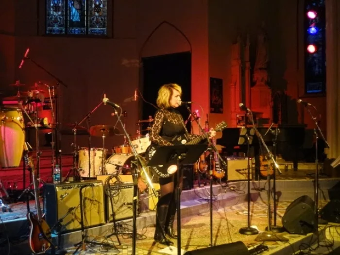 Soulful solo by Courtney Yasmineh.