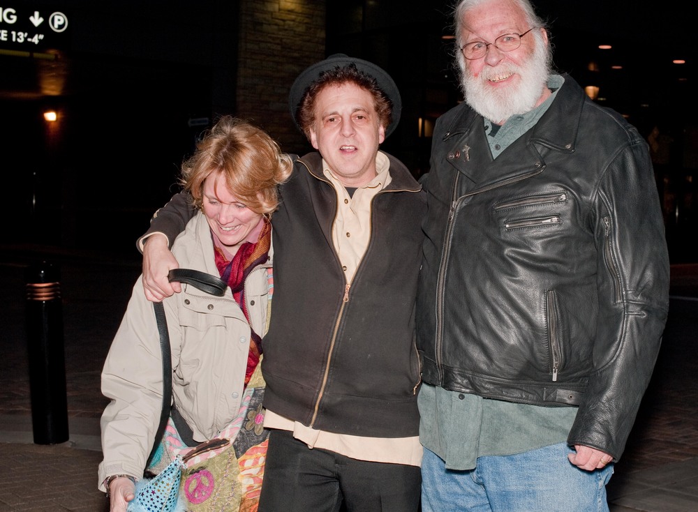  Lorie DesLauriers, Magic Marc and Mike DesLauriers /&nbsp;Rojo Mexican Grill / St. Louis Park, Minnesota / November 22nd, 2015 / Photo by Gamini Kumara   