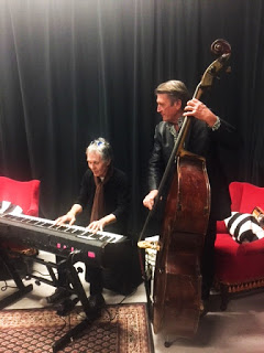 Gregg Inhofer on keyboards, with Billy P The Rhythm Section
