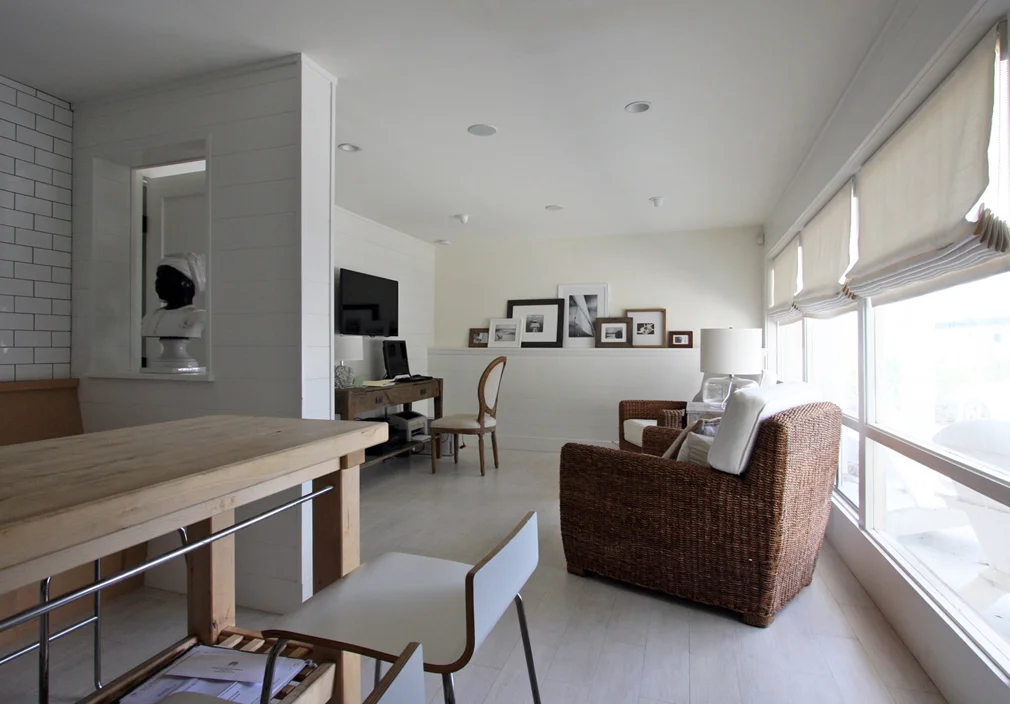  This space reorganization and remodel for an apartment that would be the homeowner's retreat while a larger remodel on the rest of the house was completed. The small space was maximized by careful space organization and clever utilization.&nbsp; 