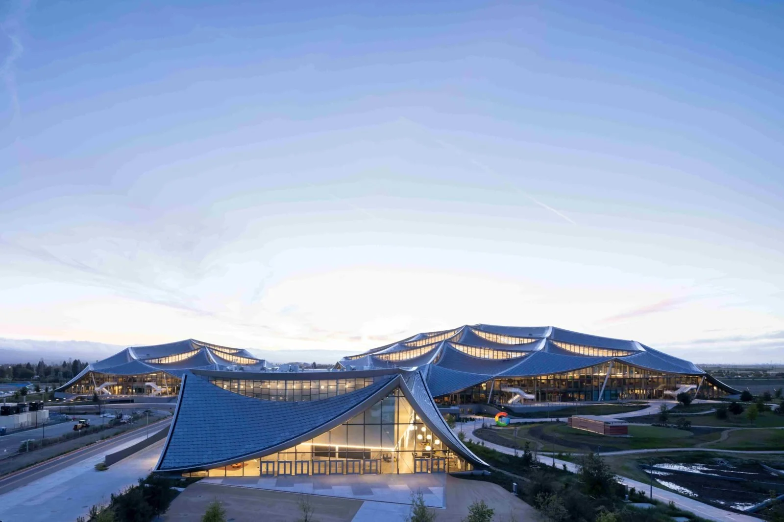 Google-Bay-View-22-04-BIG-THA-1843_2023-09-12-182247_wuwy.jpg