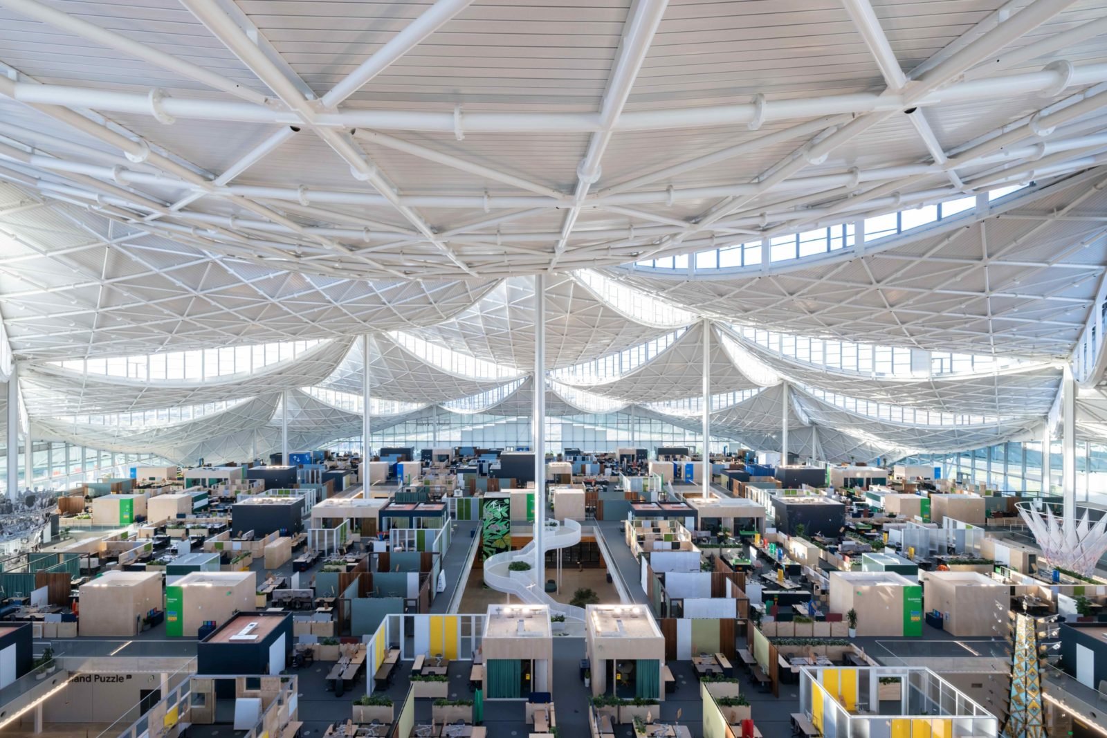 Google-Bay-View-22-04-BIG-THA-1785_2023-08-16-214951_hkor.jpg