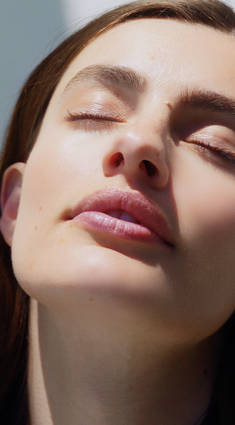 Clé de Peau Beauté Suncare with Diana Silvers