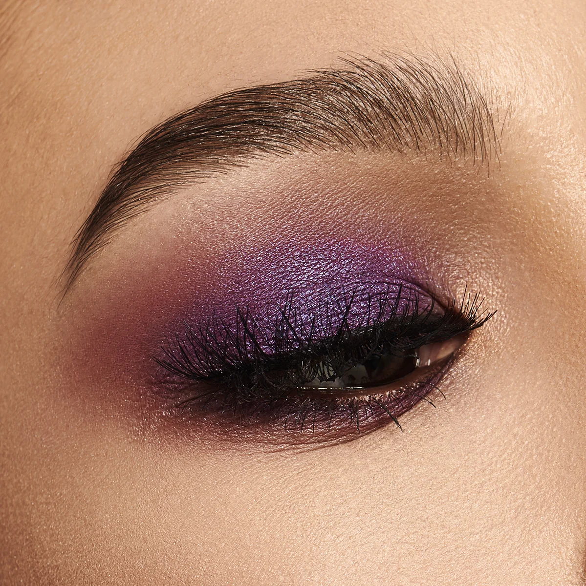 10_Covergirl_Bright_Eyes_04_031_retouched_square web.jpg