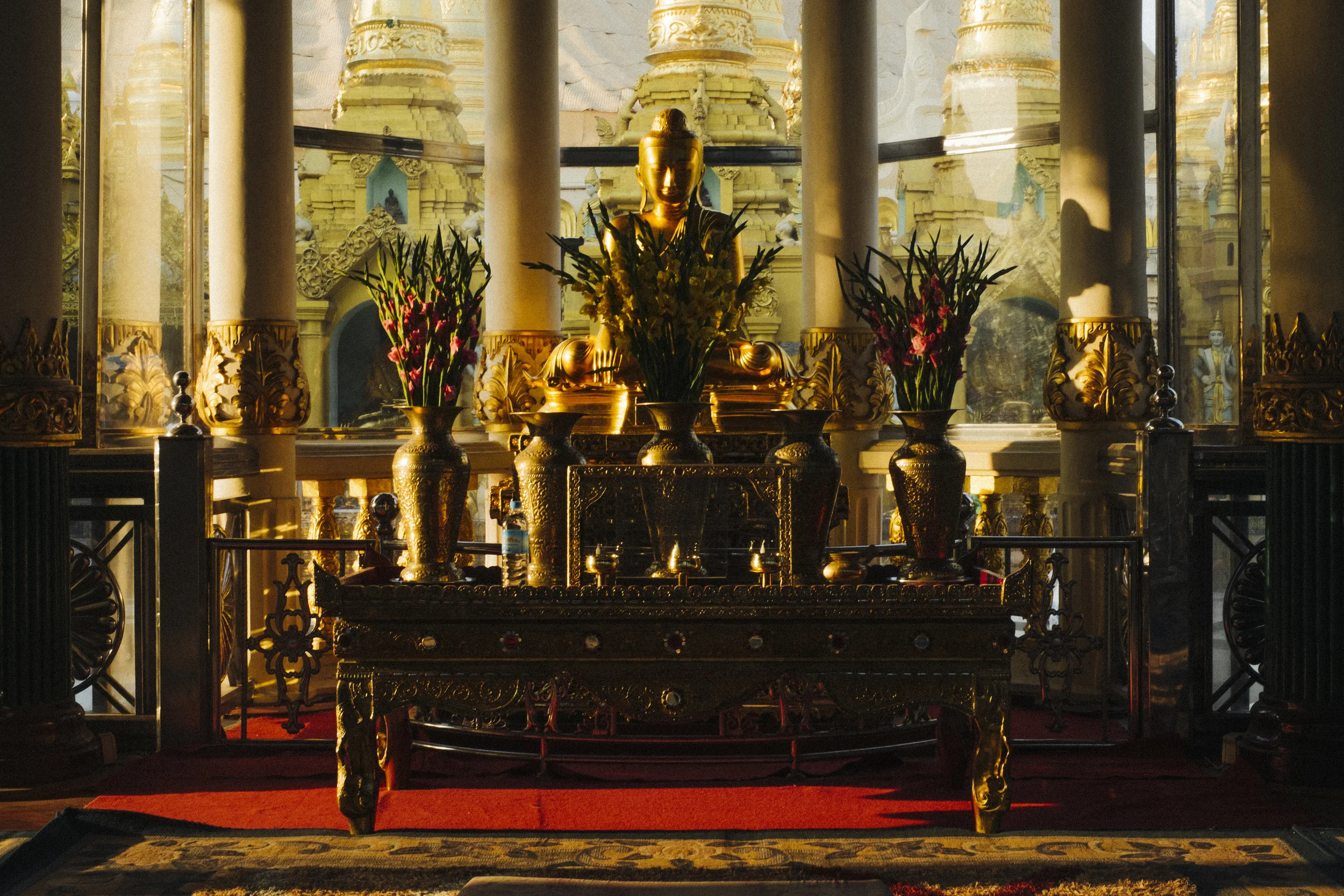 yangon-7581-78.jpg