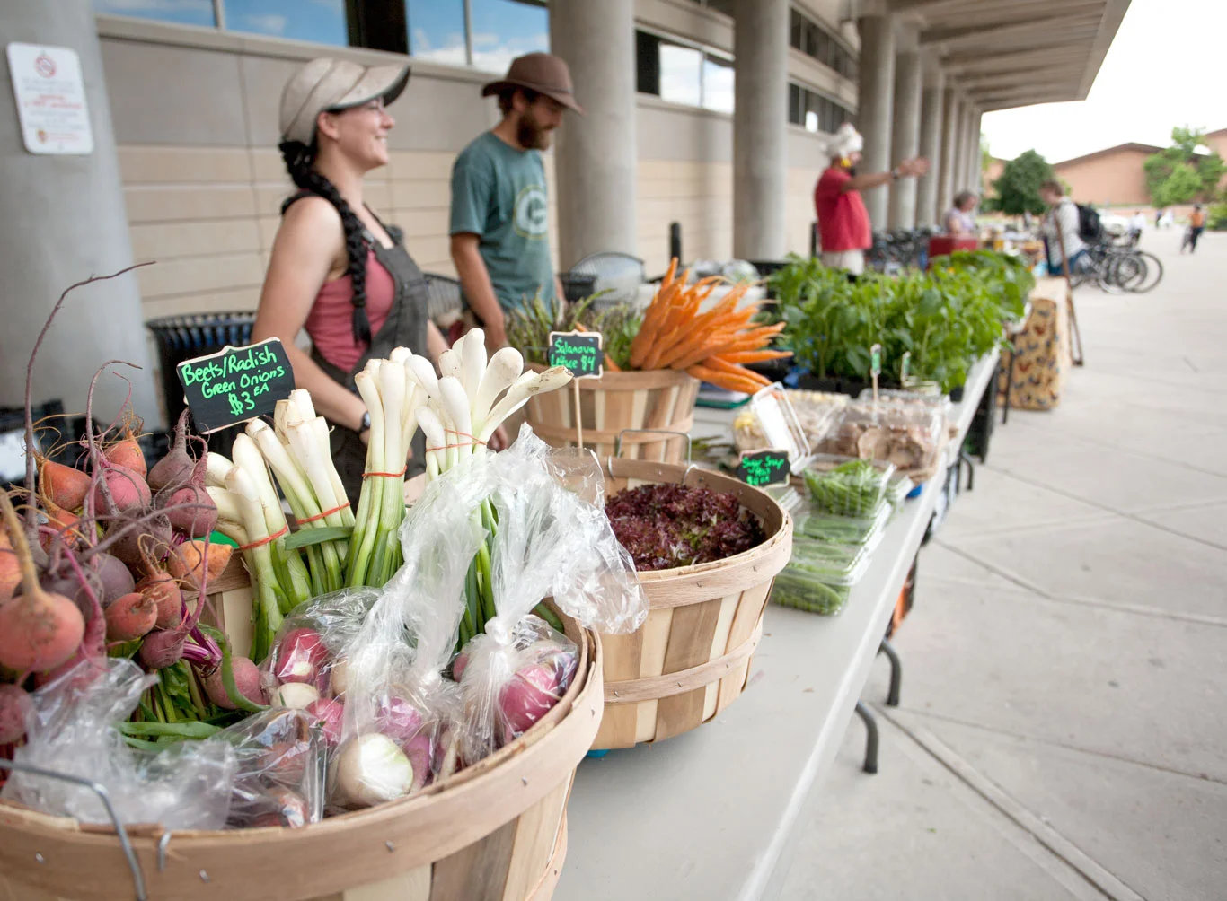 Farm2Caf16-Market_EmmaCassidy.jpg