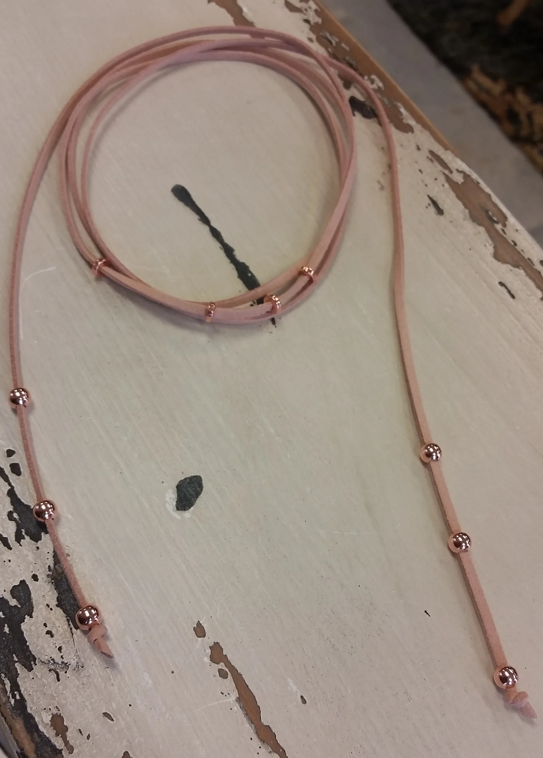 Rose Gold Choker.jpeg