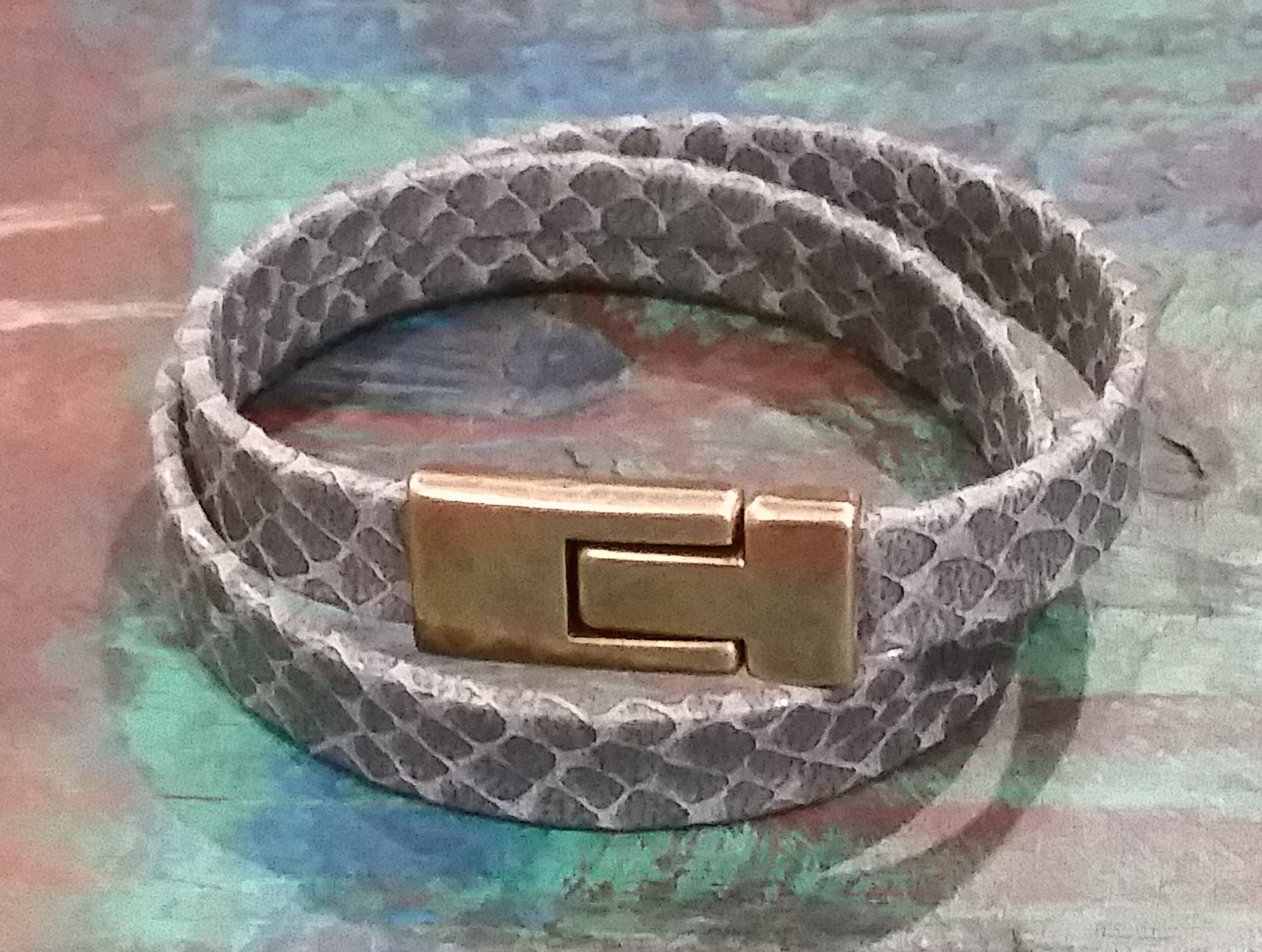 Grey Snakeskin wrap.jpeg