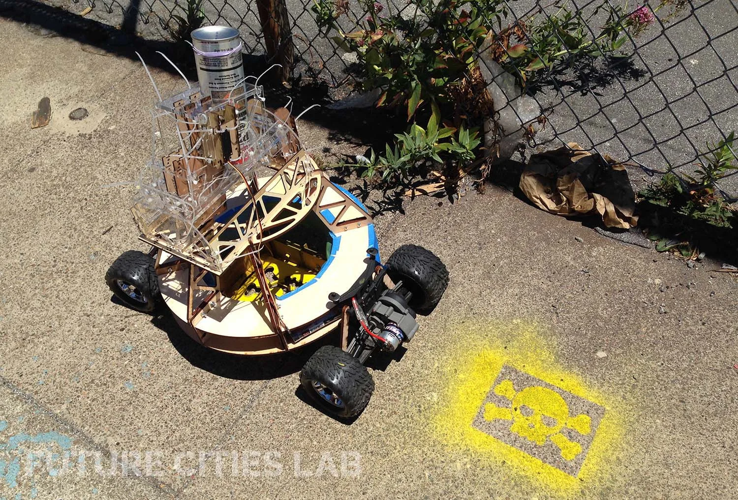 An early prototype of the Datasprayer project by Future Cities Lab / Jason Kelly Johnson.&nbsp;