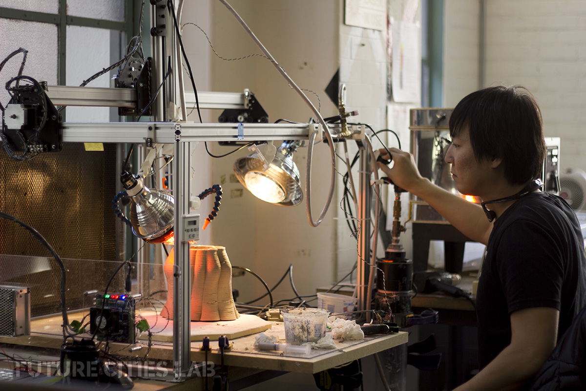 Serpentine 3d Printer by Future Cities Lab
